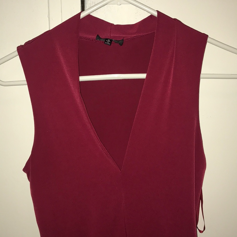 Red, Low-cut, bodysuit